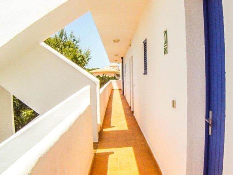Hostal Mayans Es Pujols Exterior foto