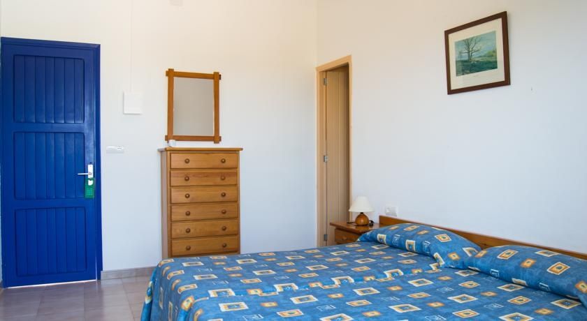 Hostal Mayans Es Pujols Exterior foto